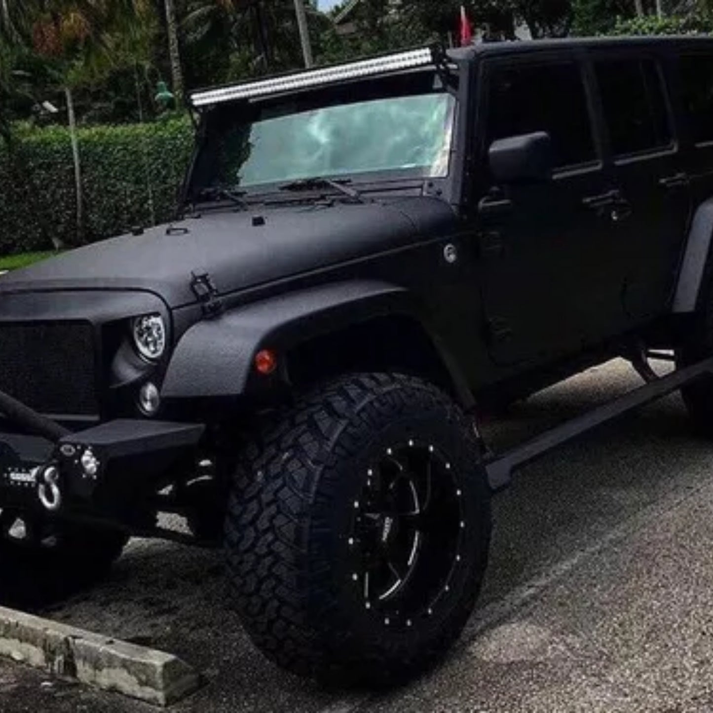 Super Body Water-Based Anti-Corrosion Rubber Coating