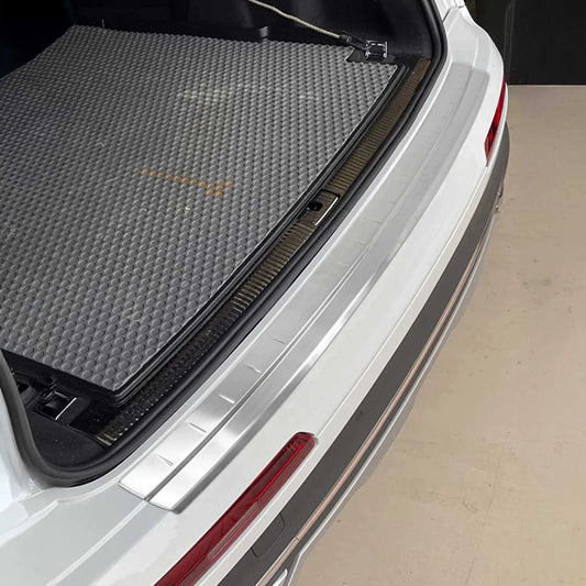 2017-2024 Audi Q7 4M Rear Bumper Guard Stainless Steel Brushed