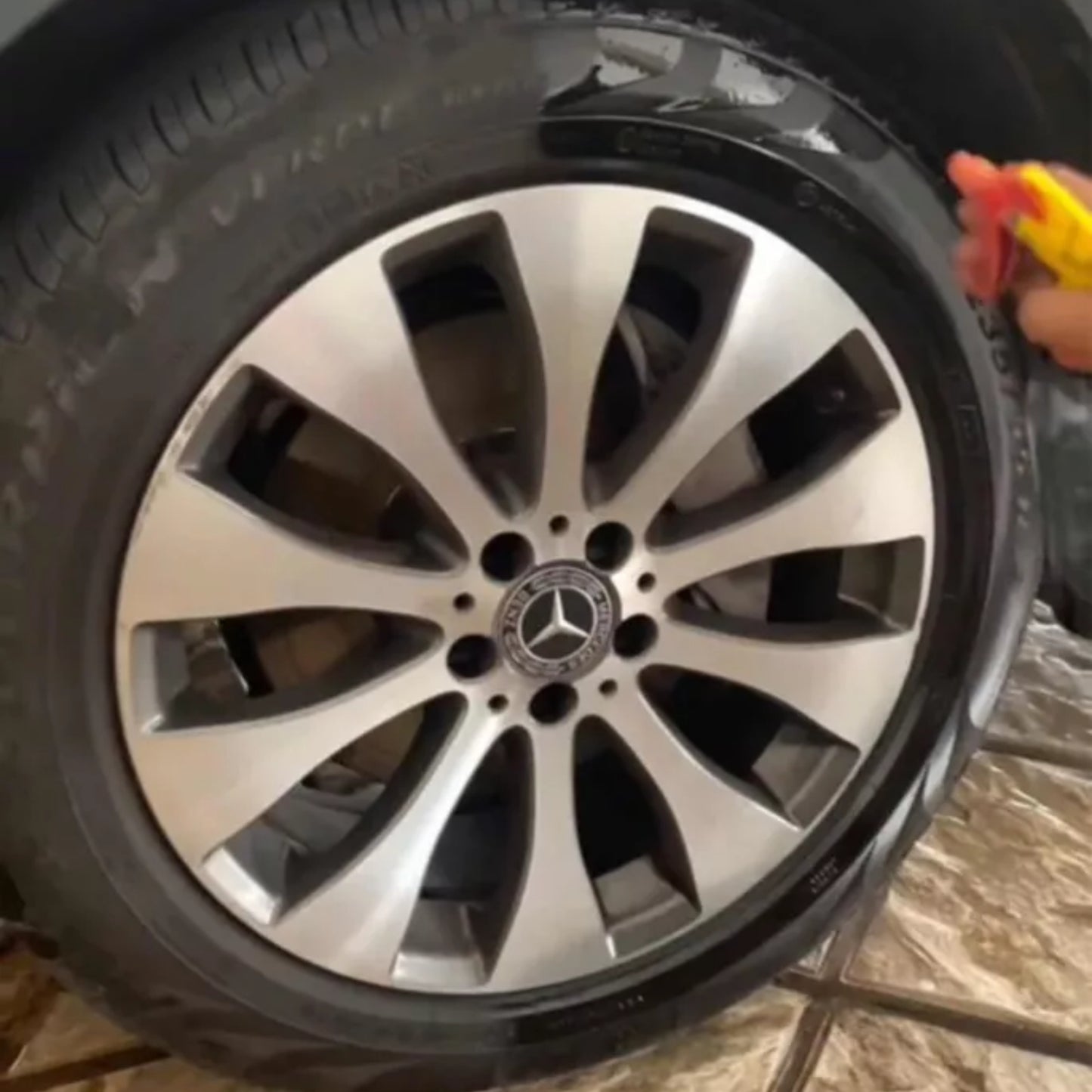 Margrey Premium Liquid Polish for Wheels and Exterior Plastics