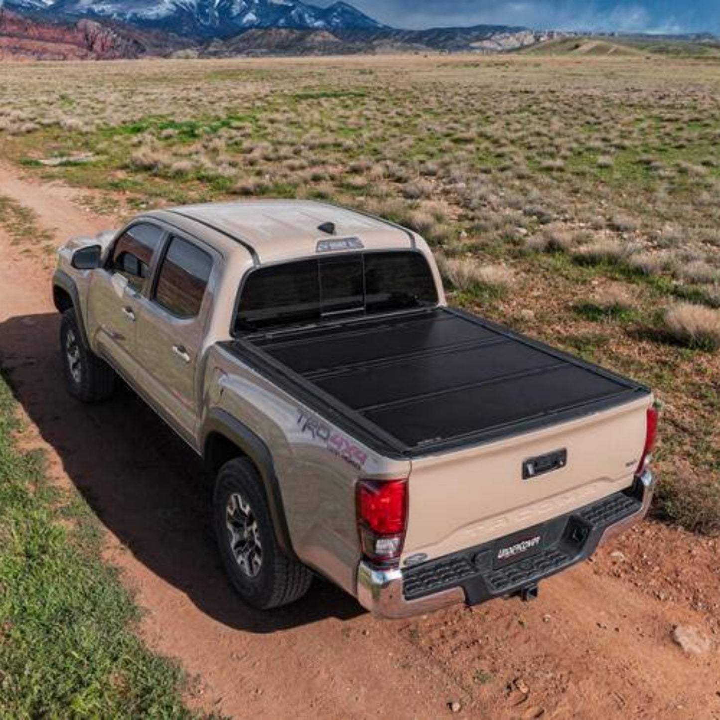 Ultra Flex Folding Bed Cover for Hilux 5.0' Double Cabin 2016-2025 Undercover