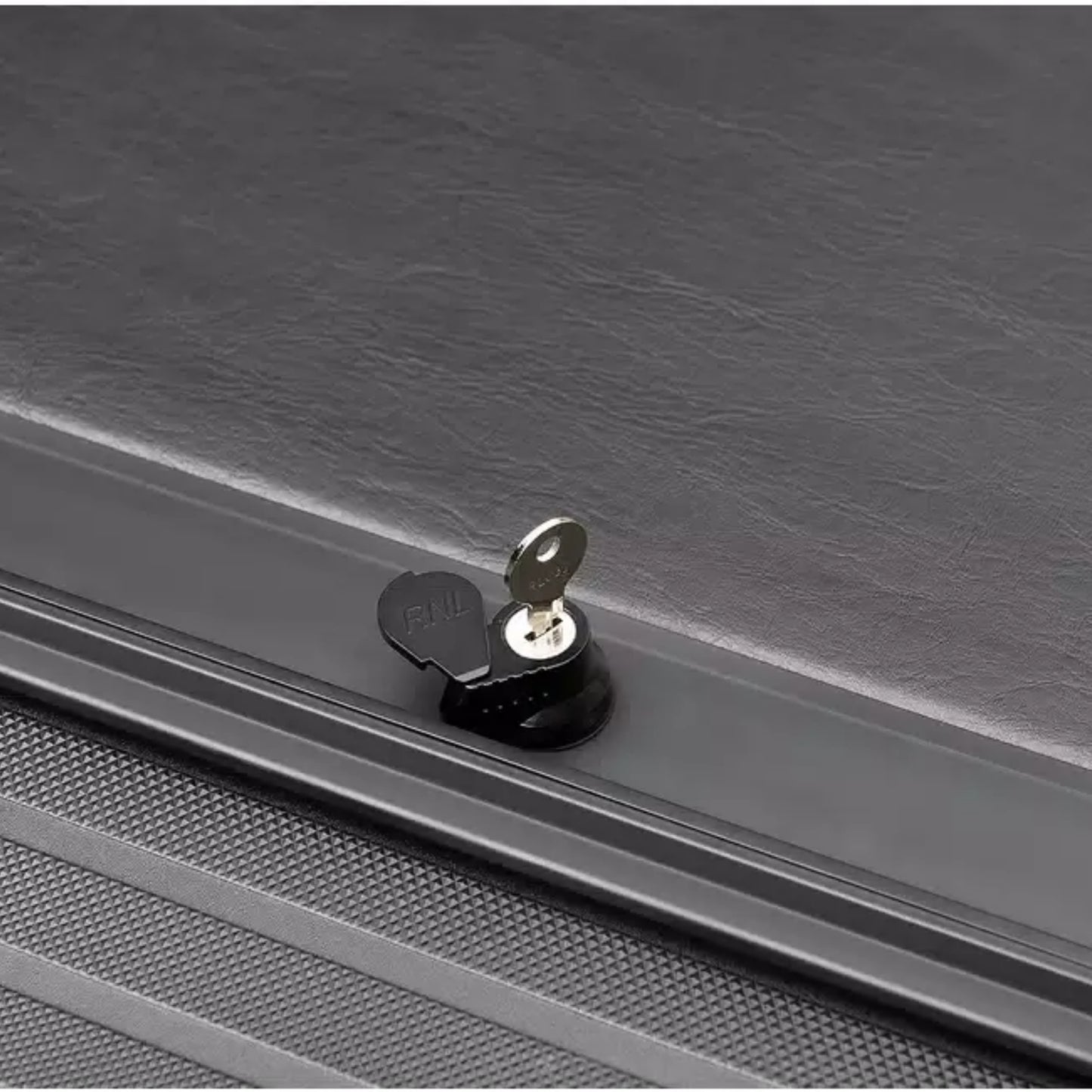 M-XT Retractable Bed Tonneau Cover for Tacoma Double Cab 5.0' 2024-2025 Roll n Lock