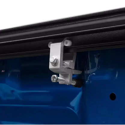 RetraxOne Trax Rail Retractable Boat Cover for Tacoma Double Cab 5.0' 2024-2025 Retrax