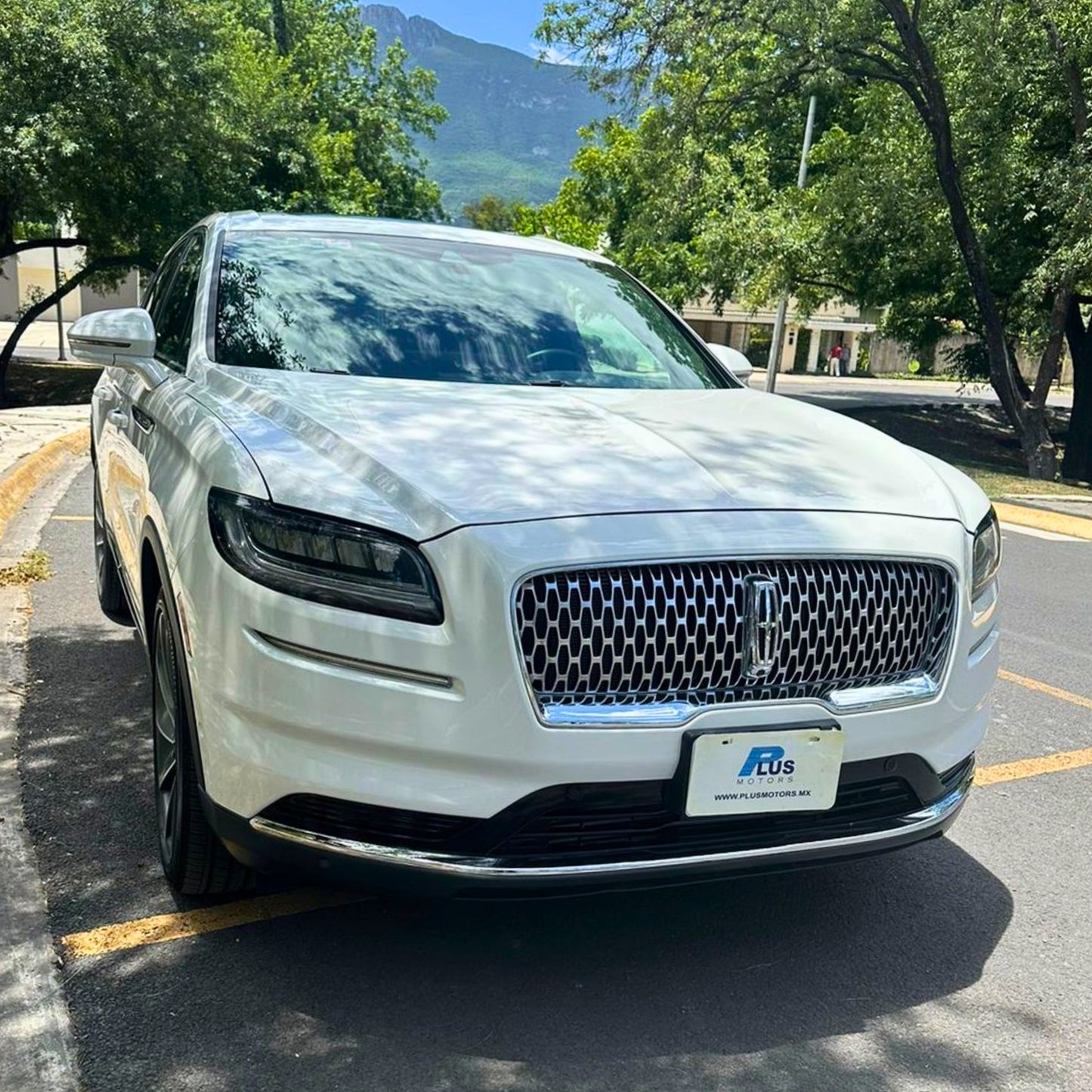 Lincoln Nautilus 2.7 Reserve Awd At 2023