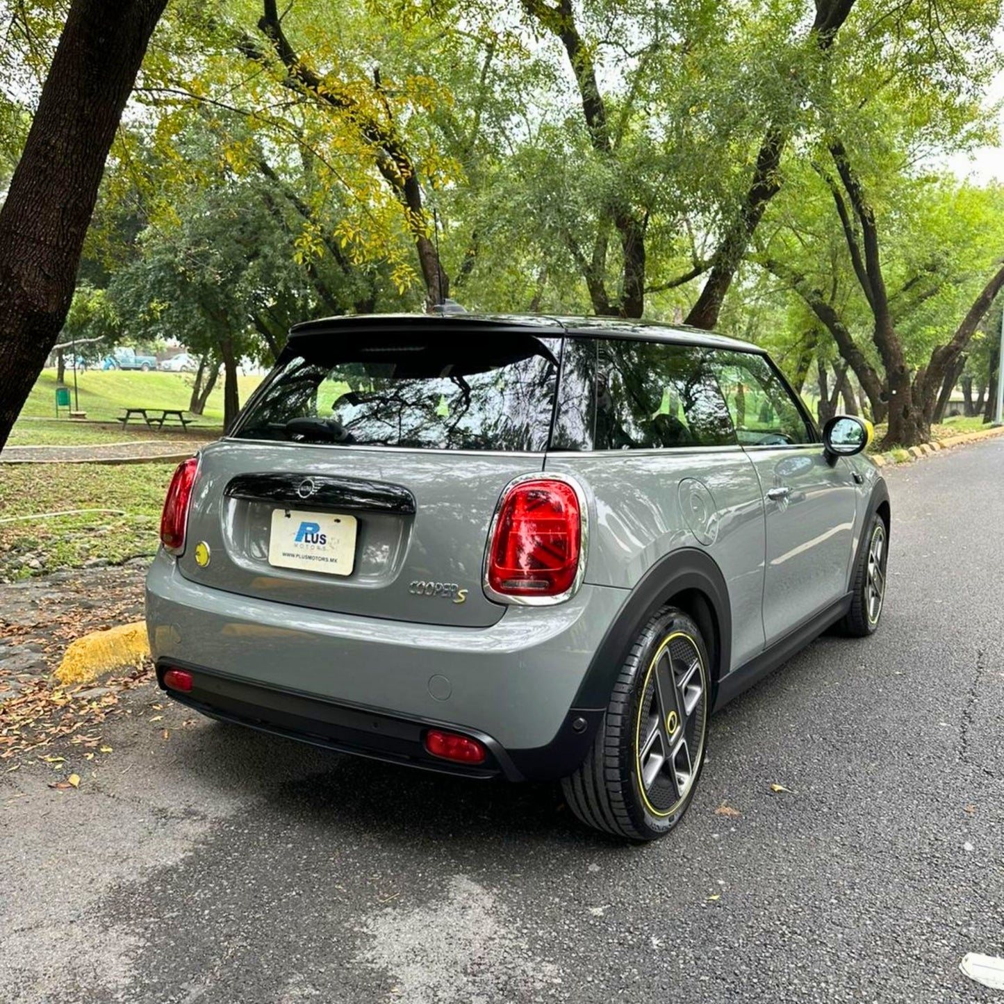 Mini Cooper S SE Iconic Eléctrico At 2022