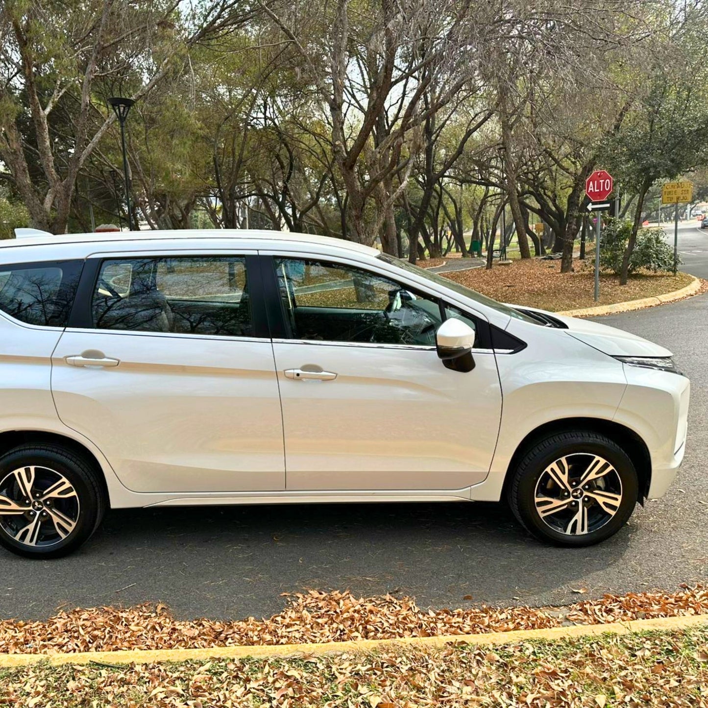 Mitsubishi Xpander 1.5 Xpander GLS At 2023
