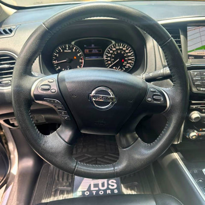 Nissan Pathfinder 3.5 Exclusive Cvt 2017