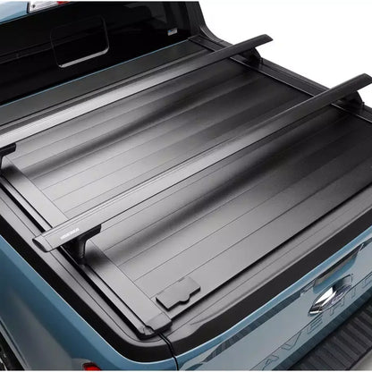 Tapa Retráctil RetraxPro Trax Rail de 5' para Poer 24 - 25 Dob Cab