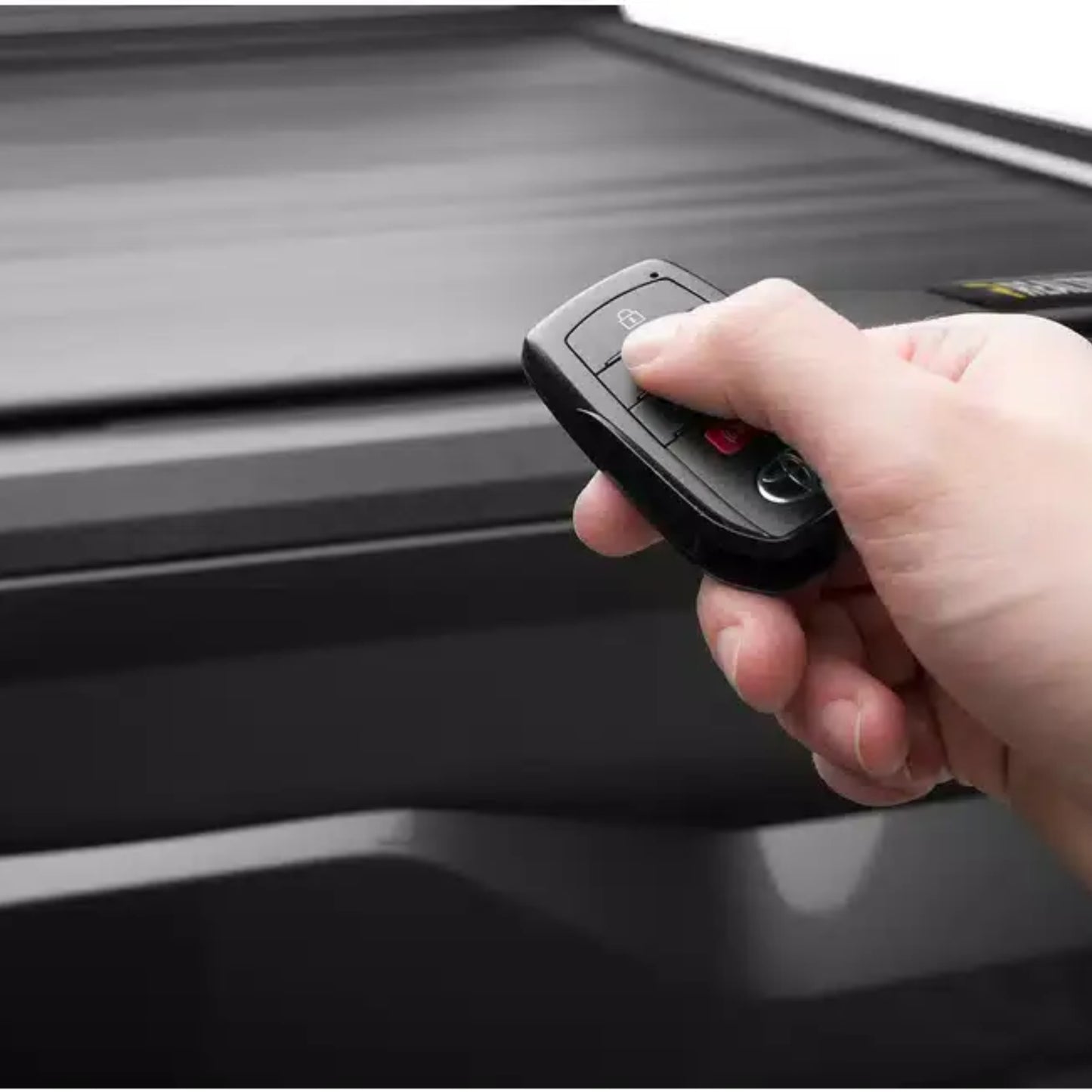 Tapa Eléctrica Retráctil Retrax EQ de 5' para Ranger 23 - 25 Dob Cab