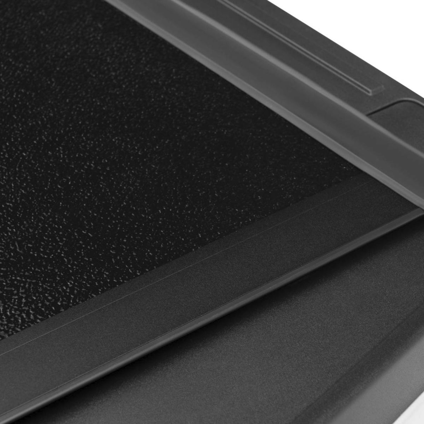 Chevrolet/GMC Rigid Folding Cover 5'8'' Double Cab Mod. 2019+ BAKflip G2