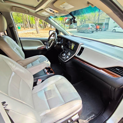 Toyota Sienna 3.5 Limited At 2016