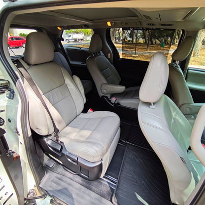 Toyota Sienna 3.5 Limited At 2016