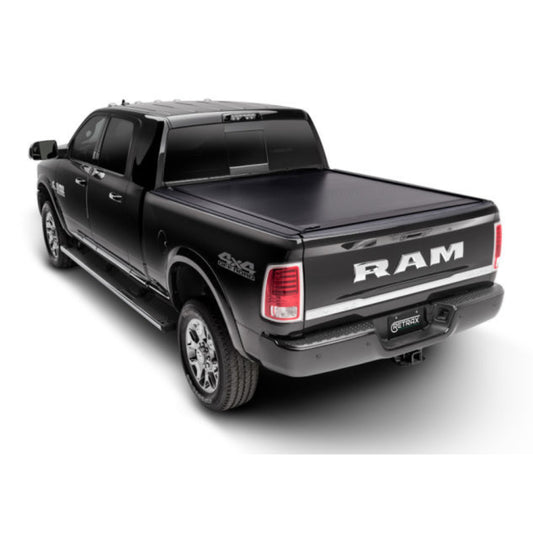 Cubierta Retráctil Rígida RAM W Ram Box 5'7'' Doble Cabina Mod. 2019-2024 RetraxOne Mx